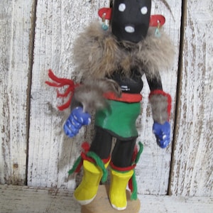 Vintage late 80s early 90s Dung Carrier (Kwitauowa) Kachina by carver Toby Hawke - rare find!