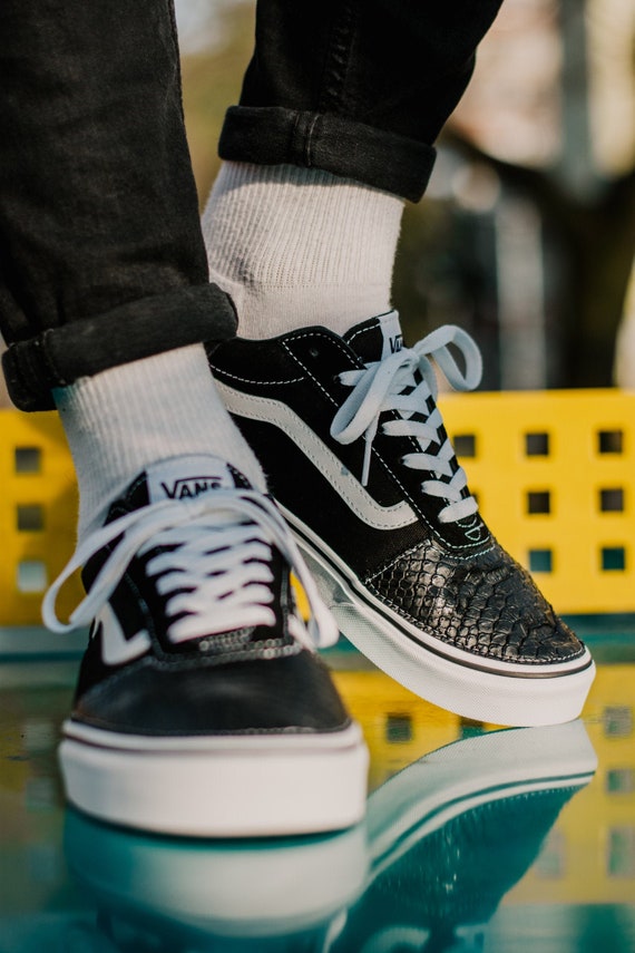 vans old skool custom snake