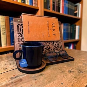 Custom Book Stand Nightstand Organizer Bedside Table Reading Station Maple Wood Tablet Stand Glasses Holder Desk Accessory Charging Station image 2