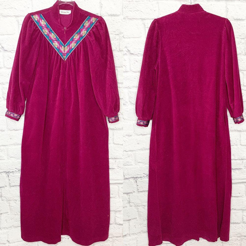 VTG Vanity Fair Housecoat Robe Burgundy Velour Half Zip Full Etsy