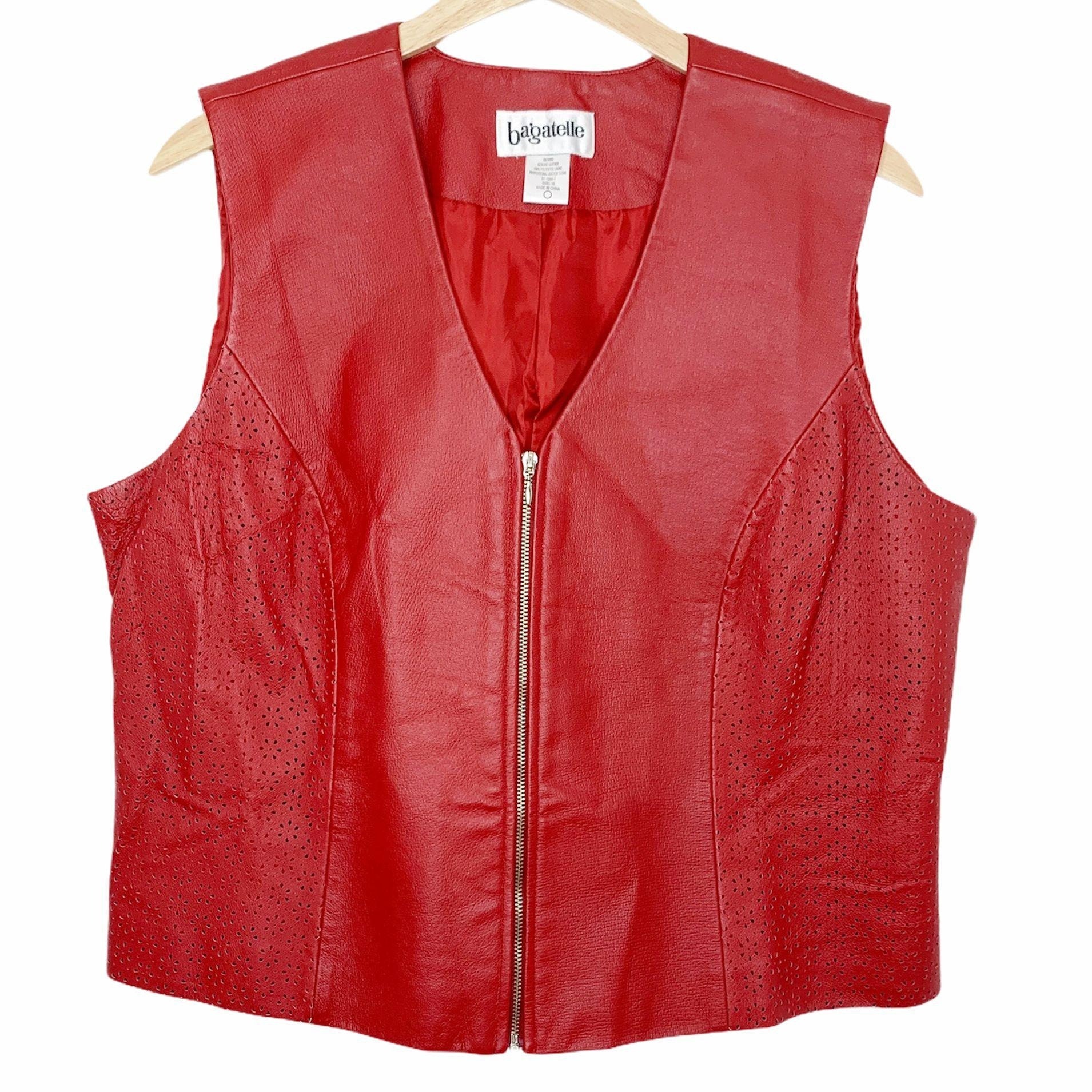 bagatelle vest