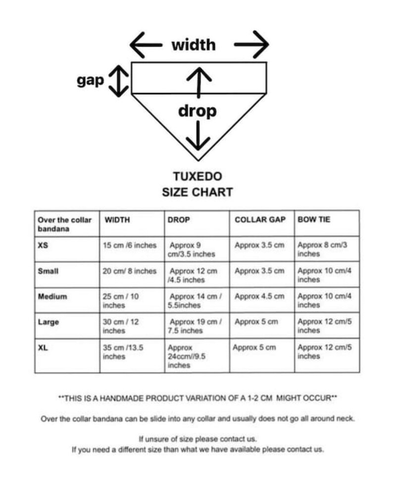 Puede incluir: Tabla de tallas de esmoquin con medidas en cent&iacute;metros y pulgadas para el ancho del pa&ntilde;uelo de cuello, la ca&iacute;da, el espacio del cuello y la corbata de lazo. Las tallas incluyen XS, Small, Medium, Large y XL.