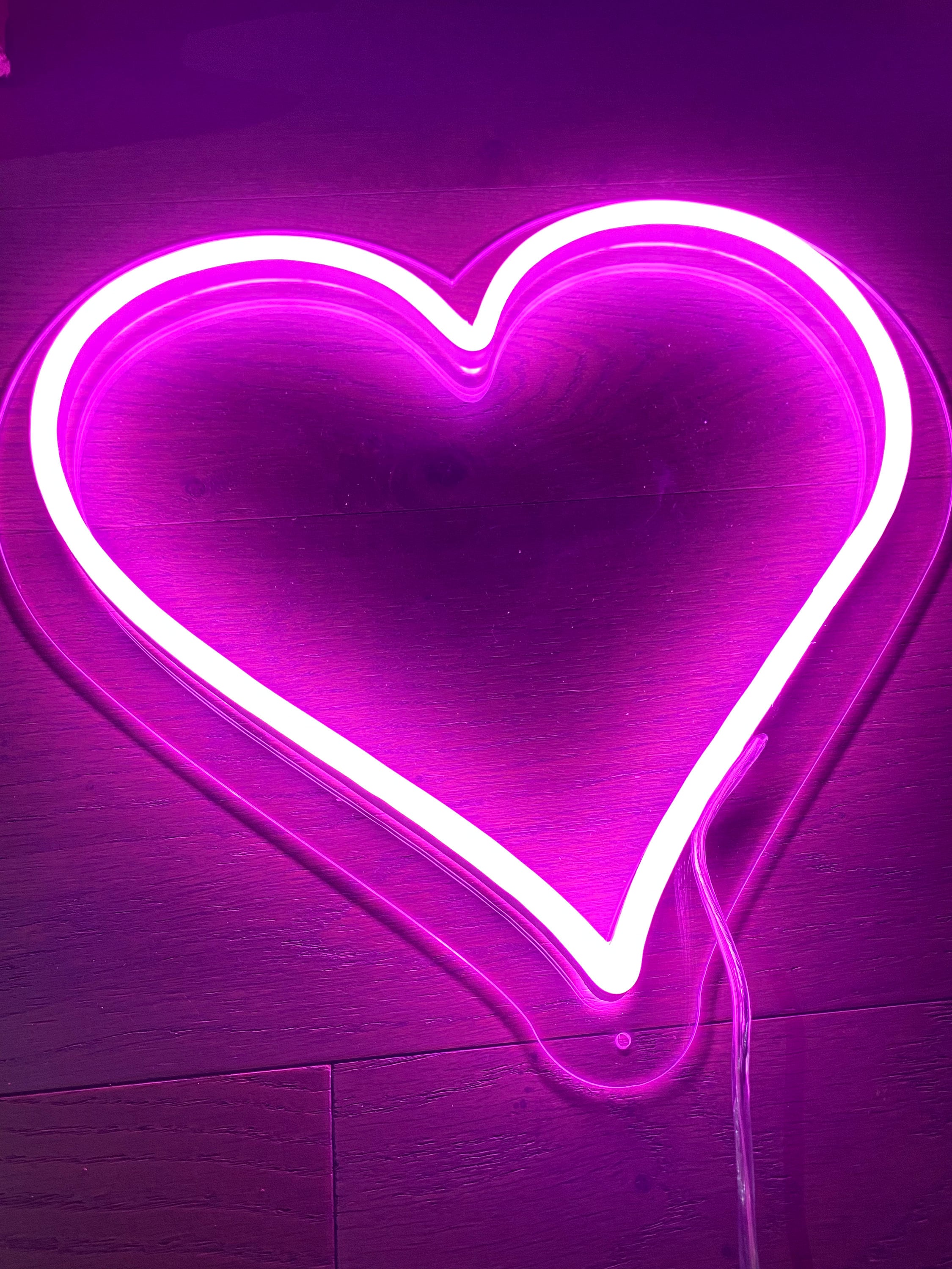 Love heart neon online