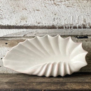 Nautical Bowl - Chip Bowl Vintage - Ceramic Shell Bowl - Seashell Bowl - Ceramic Shell Bowl Vintage - Shell Bowl Vintage - Unglazed