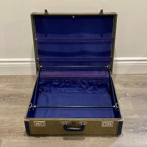 Vintage McBrine Green Suitcase – 1970s Hard Case Luggage with Royal Blue Interior