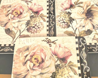 6 quadratische Speiseteller der Marke Marche de Fleur mit Blumenmuster von Certified International in exzellentem Zustand