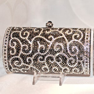 Name brand clutch purses store