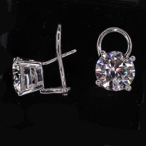 Diamond Earrings 14KT Gold Moissanite Round Earrings Omega Back Wholesale Manufacturer Fast Delivery