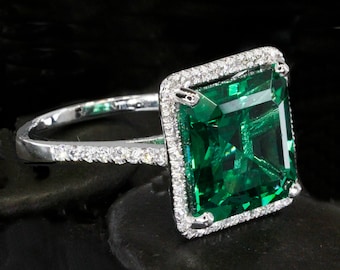 Colombian Emerald Diamond Halo Ring: 14kt White Gold Engagement Ring