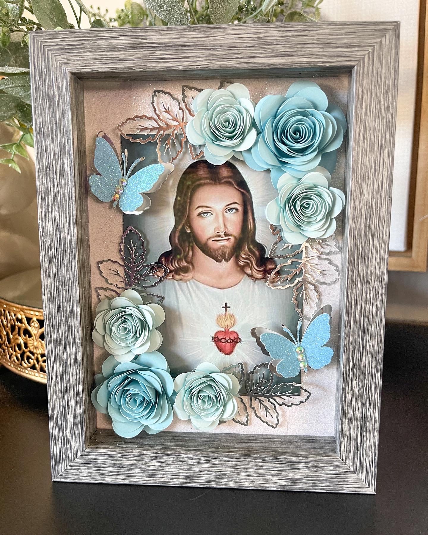 Jesus Sacred Heart Sagrado Corazón Flower Box Shadow Box With