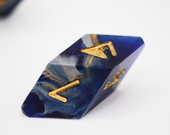 Lapis Dragonscale d6 (Handmade Resin Dice)