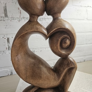 Handcarved wooden lovers sculpture / couple sculpture / vintage