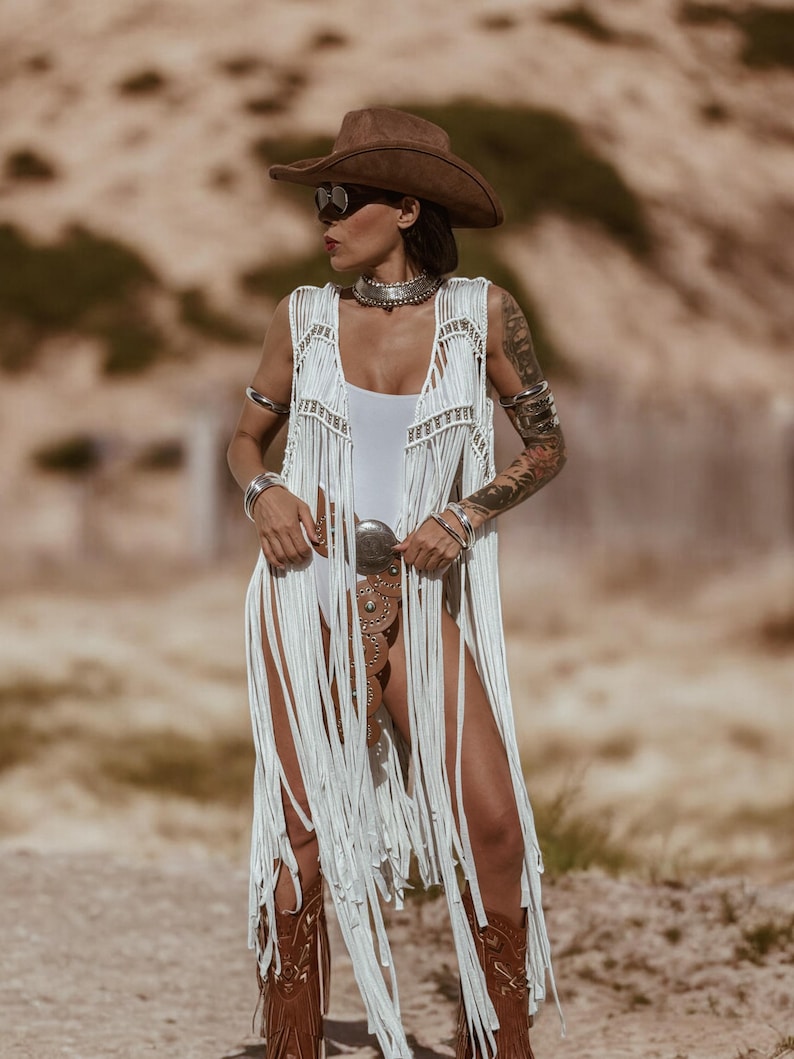 White Fringe Macrame Vest, Cowgirl Bridal Fringe Jacket, Western Fringe Vest, Country Girl Cowgirl Vest, Barn Wedding Bridal Outfit image 9