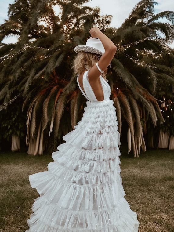 Boho Pearl Wedding Gown Dress, Western Tulle Bridal Dress, Pearl  Embellished Reception Dress, Bohemian Elopement Romantic Dress - Etsy