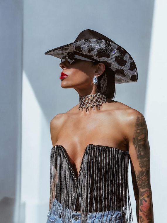 Glamorous Black and Silver Rhinestone Hat Rhinestone Horseshoe Cowboy Hat: Black Fringe Festival  main image 4