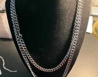 NEW Beautiful 7mm x 20" or 22" cuban link , diamond cut, stainless steel chain optional matching bracelet