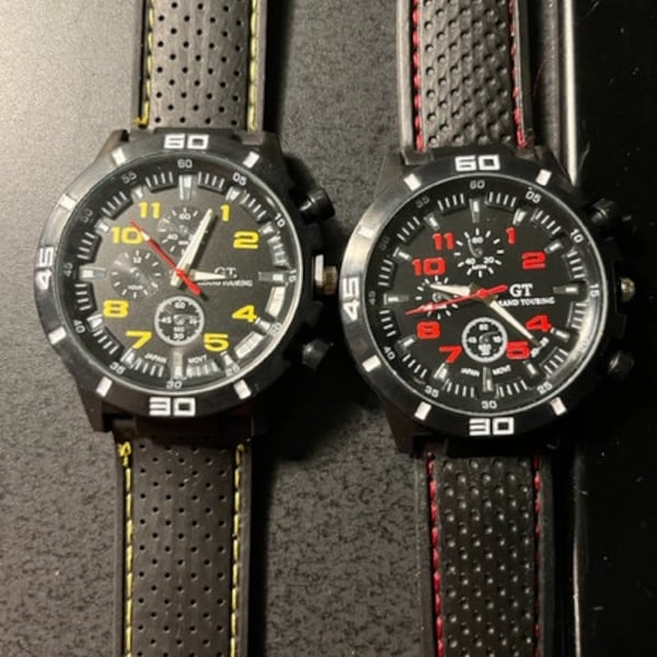 MENS SPORTS WATCH