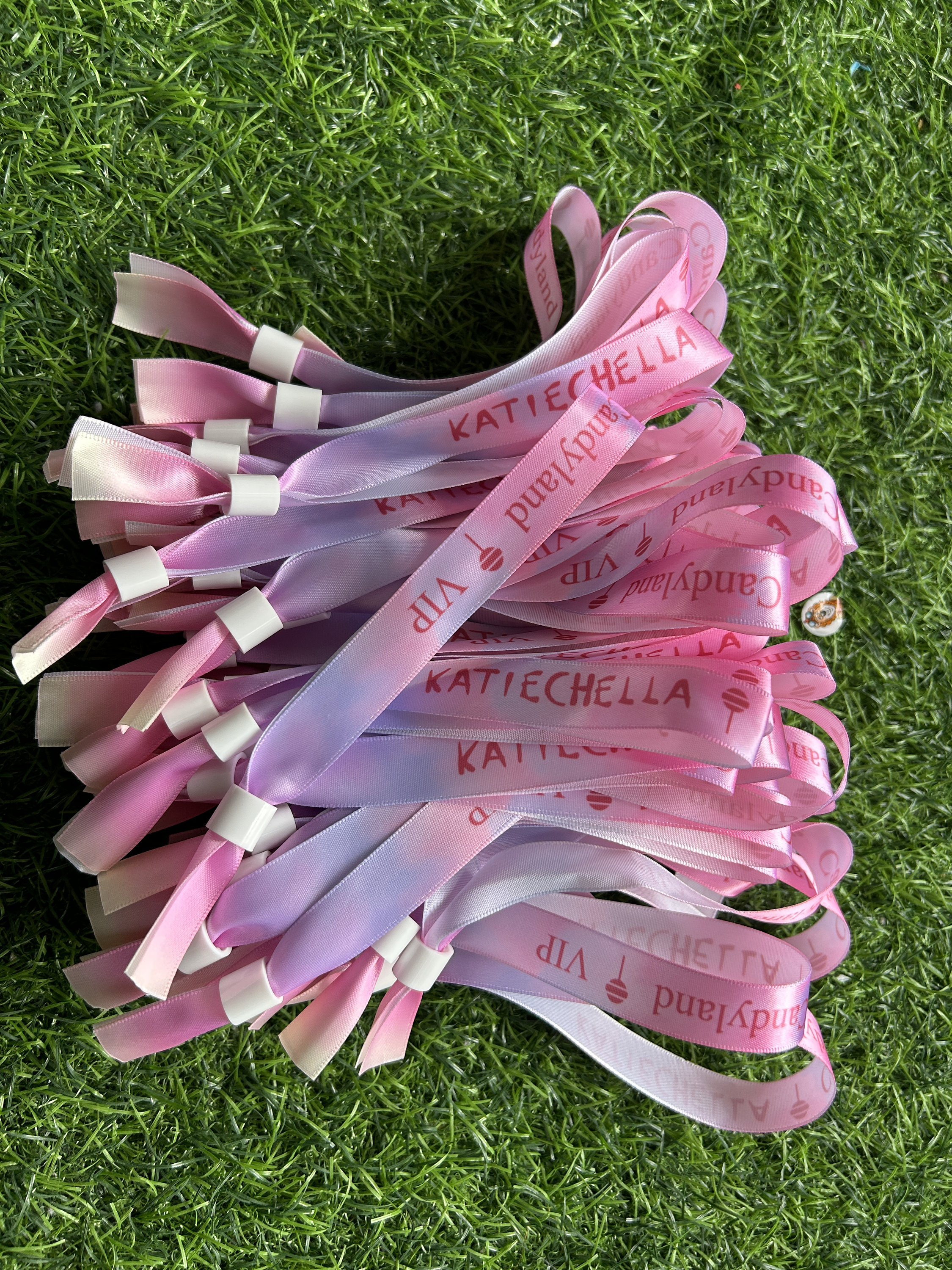 Concert Hand Ribbon 100pcs Handmade Custom Ribbon Satin Wristband Feature Holiday Ribbon ...