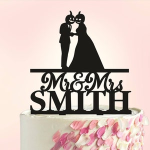 Halloween Wedding Cake Topper, Pumpkin Head Cake Topper, Skeleton Wedding Cake Topper, Halloween Cake Decoration,Mr and Mrs cake topper S063