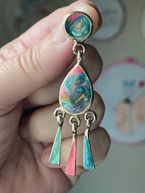 Unique 1990s Dangle Drop Earrings, Make a Stateme… - image 1