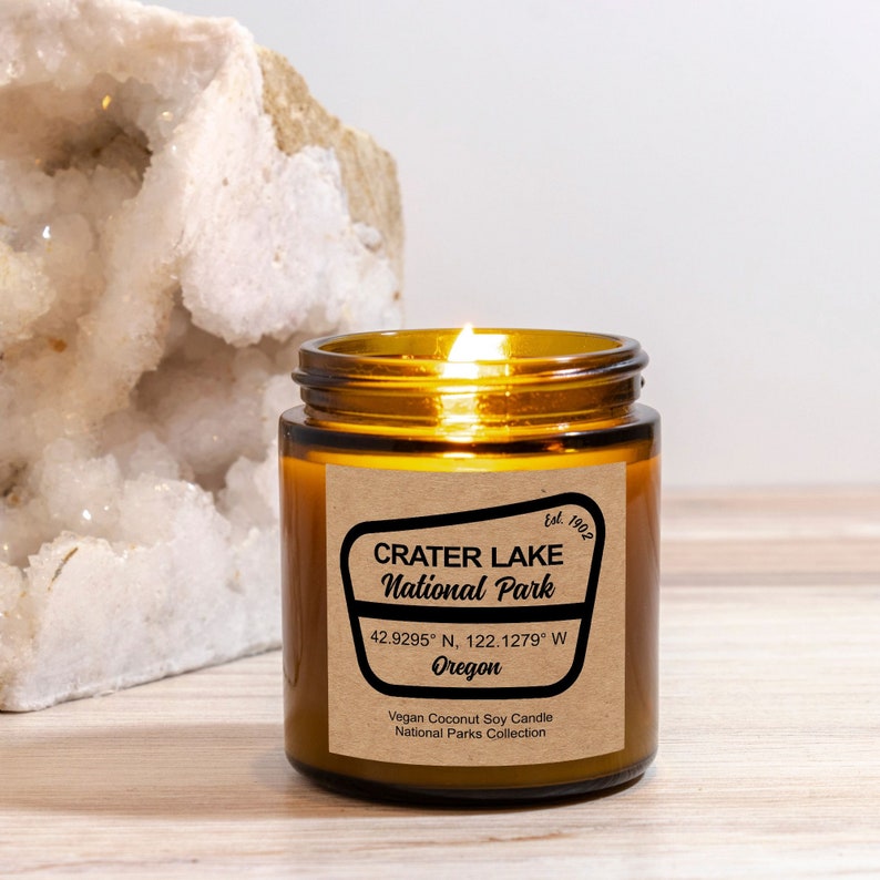 CreativityRunWildArt Crater Lake National Park Candle - Thumbnail 2