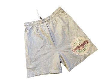 xs small I'd rather be in the Mountains vintage 1990s 90s taupe khaki athletic shorts patch applique