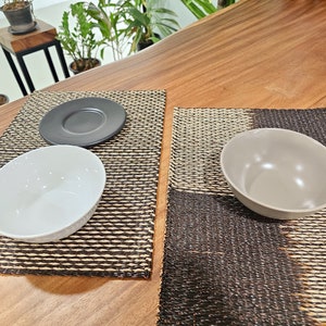 Seagrass Square Placemats, Natural Placemat, Handmade Woven Placemat, Table Decor,  Kitchen Decor, Minimal Placemat