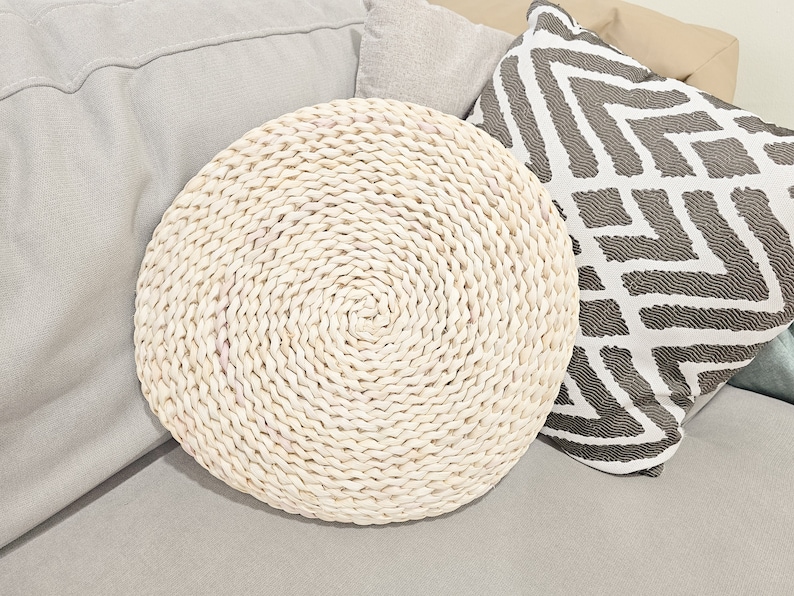 Coussin rond, coussin rond, oreiller minimaliste, coussin de salon, coussin décoratif, coussin léger, coussin douillet, coussin blanc simple image 1