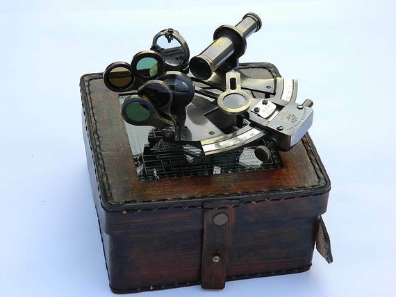 Beautiful Brass Marine Nautical Sextant Navigation Astrolabe Maritime Leather