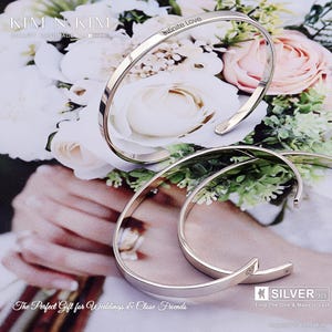 Personalised Silver Cuff Bangle for Women – 925 Sterling Silver, Engraved Bracelet, Wedding Gift, Minimalist Adjustable Bangle