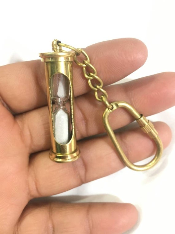 Sand timer hotsell keychain
