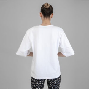 White Padded Shoulder Tee, Tshirt with Shoulder Pad, White Casual Top, Short Sleeve Oversize Tee image 4