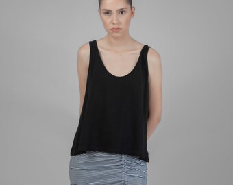 Women's Scoop-neck Sleeveless Daily Cotton Tank Top in Black, Summer Cotton Blouse, Basic Everyday Wear Tee, T-shirt Gift for Her