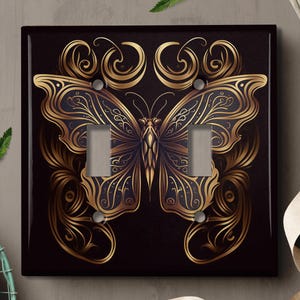 Metal Light Switch Cover, Light Switch Plate, Outlet Cover, Wall Plate, Home Decor Idea, Rustic Butterfly Decor, Beautiful Butterfly BUT089