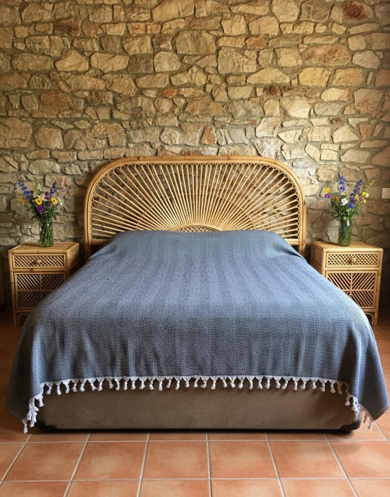 Blue turkish throw blanket made from %100 cotton.