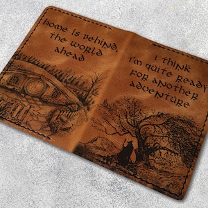 Zuhause ist hinter der Welt voraus, Personalisierte Passhülle, Benutzerdefinierte Leder Passhülle, Passport Brieftasche, Reisebrieftasche, Passhülle