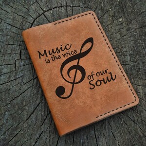 Funda de cuero para pasaporte personalizada, funda de cuero para pasaporte personalizada, billetera para pasaporte, billetera de viaje, estuche de cuero para pasaporte, regalo para él o para ella