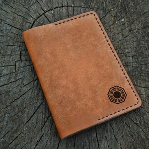Funda de cuero para pasaporte personalizada, funda de cuero para pasaporte personalizada, billetera para pasaporte, billetera de viaje, estuche de cuero para pasaporte, regalo para él o para ella