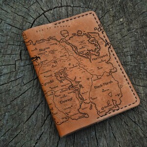 Funda de cuero para pasaporte personalizada, funda de cuero para pasaporte personalizada, billetera para pasaporte, billetera de viaje, estuche de cuero para pasaporte, regalo para él o para ella