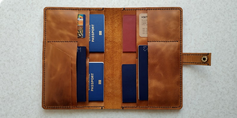 Family Passport Holder 6 Leather Passport Cover 4 Personalized, Custom Passport Holder, Passport Wallet, Travel Wallet, Passport Case image 1