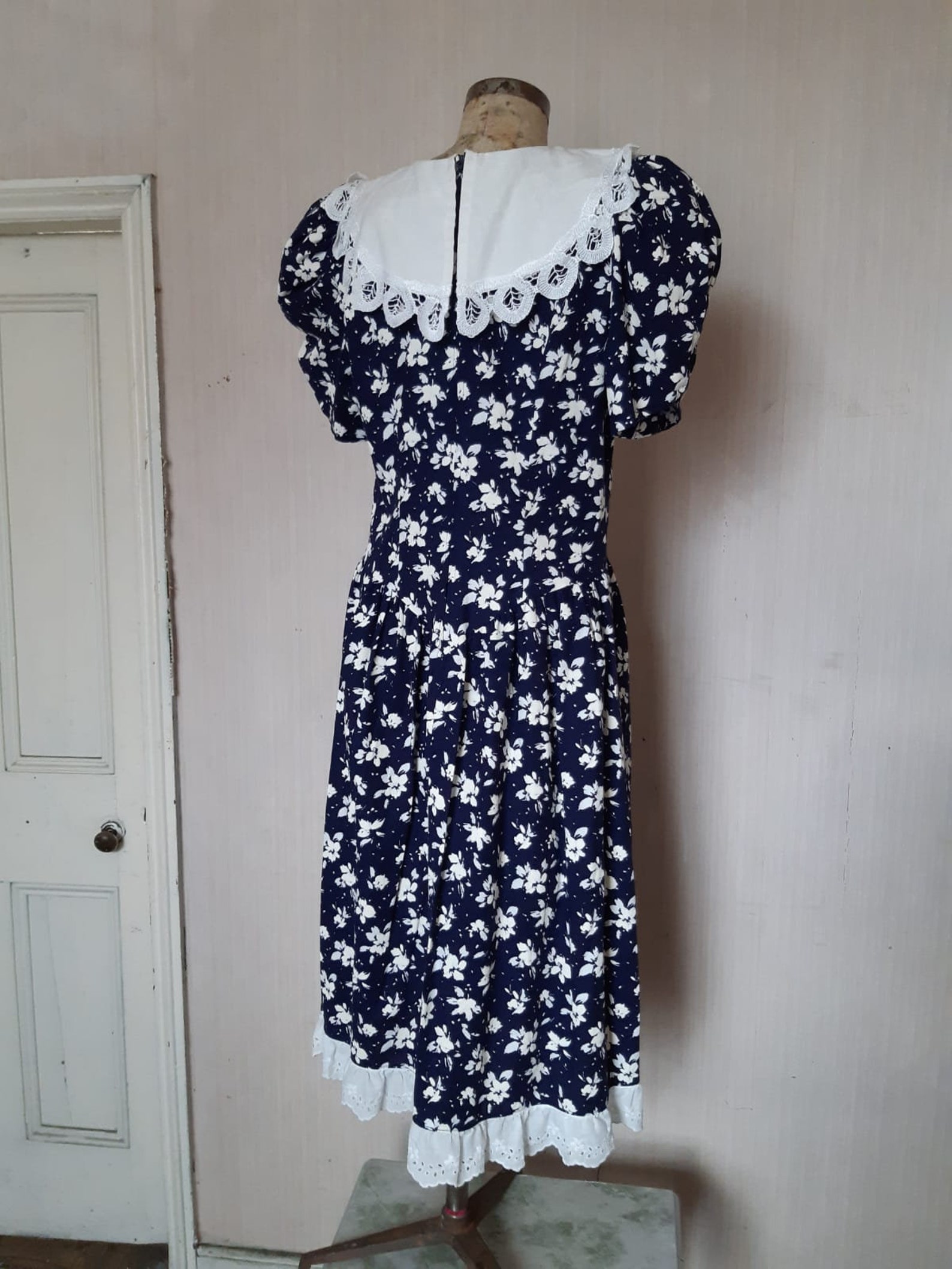 Vintage Miss Dorby Floral Dress. 100% Cotton. | Etsy