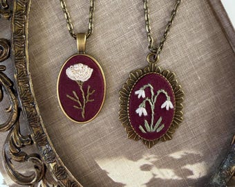Birthflower Necklace Embroidered Carnation Necklace for January Birthflower Gift, Snowdrop Birth Month Necklace Gift for Her
