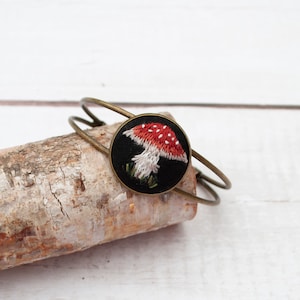 Embroidered Mushroom Bracelet, Amanita Muscaria Bracelet, Hand Embroidered Bronze Cuff Bracelet, Mushroom Jewelry