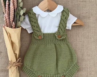 Robin Bloomers Knitting Pattern | Baby Overalls Knitting Pattern | Baby Playsuit Knitting Pattern | PDF in English | 0-24 months |