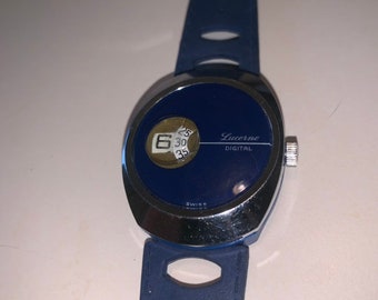 Vintage 1970er Luzerner Blau-Silber-Space Age Direktablesbare Sprunguhr-Aufzugsuhr. Exzellenter Zustand