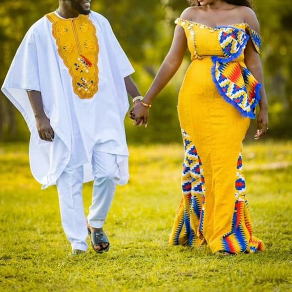 traditional wedding clothes for couples