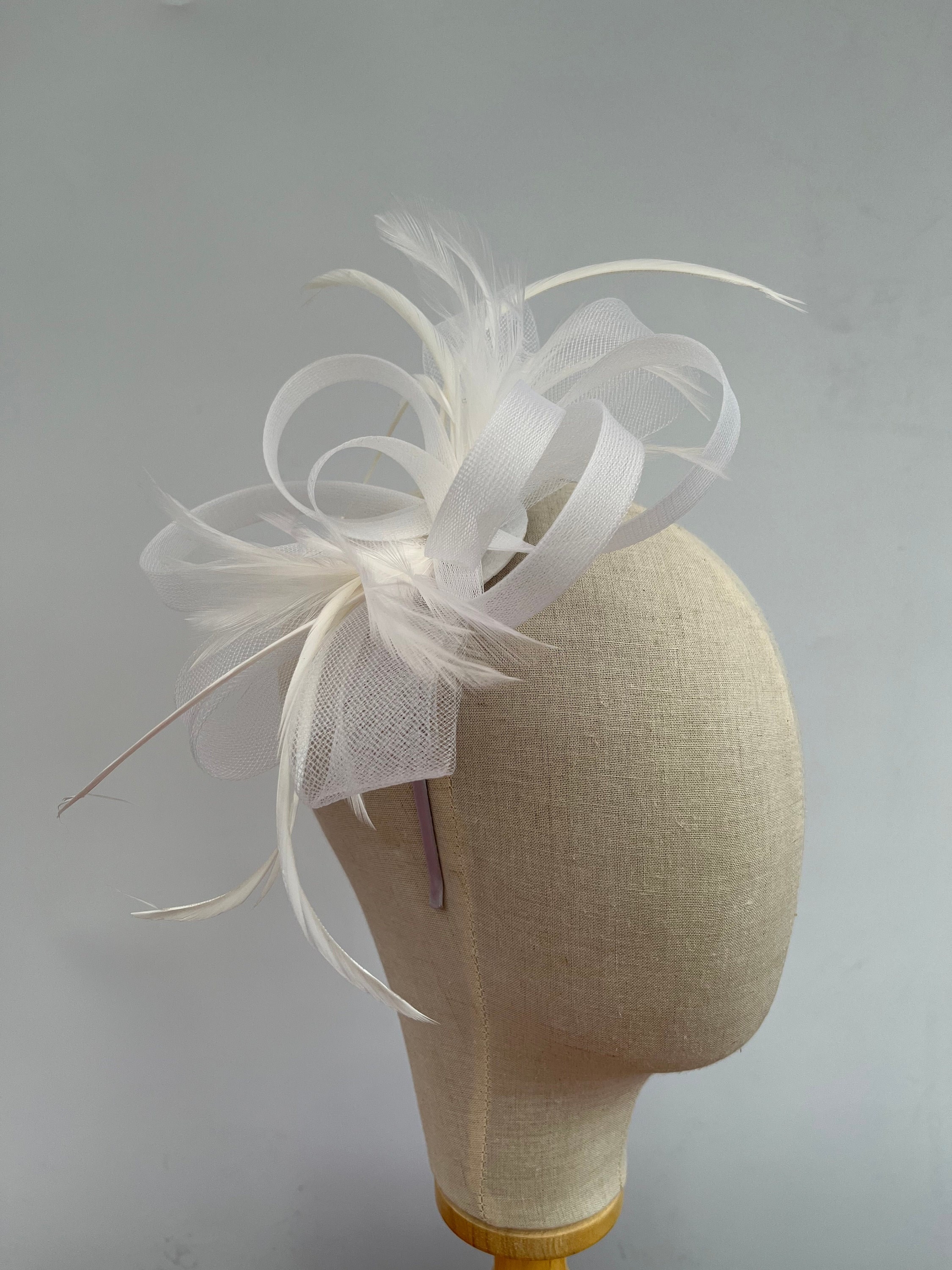 White Bow Fascinator - Etsy UK display picture 3