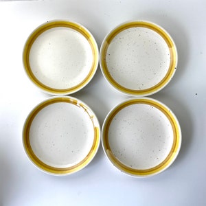 Royal China Carousel Cavalier Ironstone USA Bread/Dessert Plates, Set of 4, Yellow
