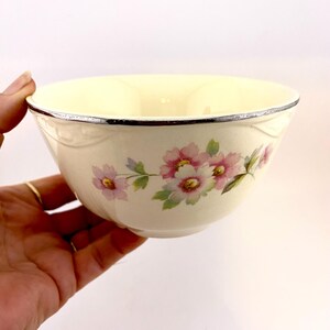 Homer Laughlin JJ59 Virginia Rose 5” Oatmeal Bowl, Platinum Trim