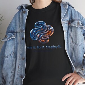 Black premium tee featuring the futuristic 3D Python snake design. Soft, professional look for data scientists and AI engineers. Perfect for those who appreciate clean, tech-focused aesthetics and high-quality DTG prints.